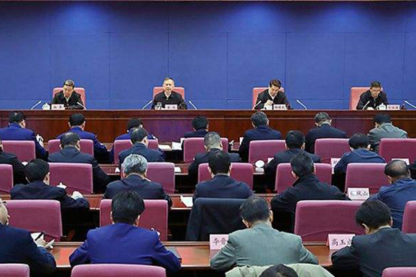 國務院安委辦、應急管理部召開全國煤礦安 全生產(chǎn)工作緊急視頻會議強調(diào) 深刻吸取煤礦重大事故教訓 舉一反三抓好風險防控 確保歲末年初安 全形勢穩(wěn)定